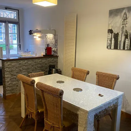 Le Logis De Pelagie * Neufchâtel-en-Bray